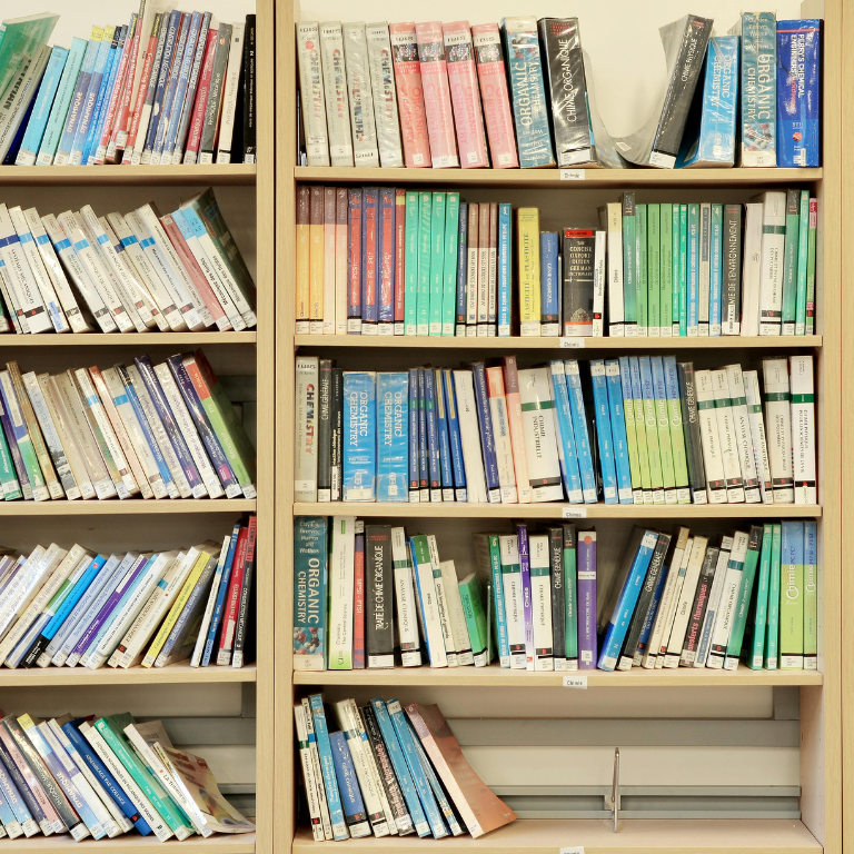 cartea care lipsește